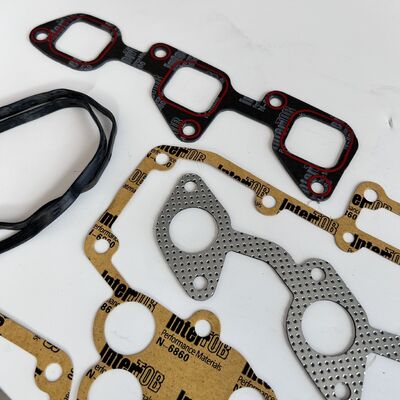 KUBOTA V1502 OE 15439-03310 15439-03311 Gasket Kit for Kubota KX101 KX155 Excavator