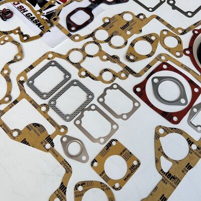 KOMATSU 3D82 OE 6151-11-1810 6151-11-1820 Gasket Kit for Komatsu PC60 PC70 Excavator